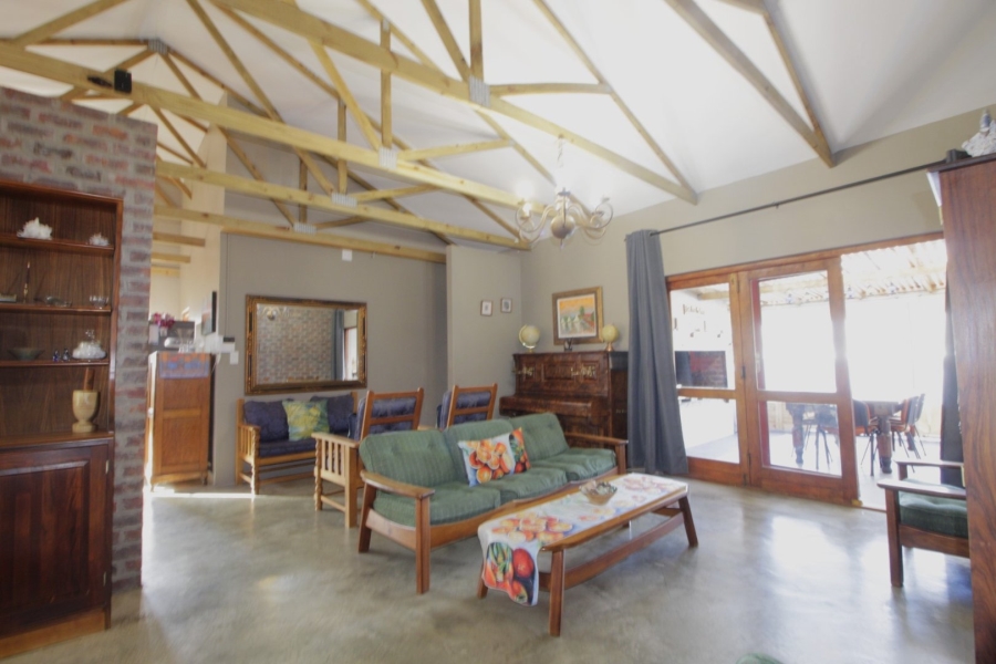 4 Bedroom Property for Sale in Fountains Estate Eastern Cape